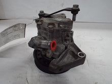 Load image into Gallery viewer, POWER STEERING PUMP Volvo XC90 07 08 09 10 11 12 13 14 - MRK463161
