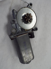 Load image into Gallery viewer, POWER WINDOW MOTOR Deville Seville Eighty Eight 1991 91 92 93 94 - 05 Front - MRK463259
