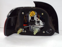 Load image into Gallery viewer, TAIL LIGHT LAMP ASSEMBLY BMW 525i 530i 540i M5 00 01 02 03 Right - MRK463266
