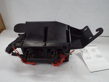 Load image into Gallery viewer, Fuse Box Chevrolet Impala 2003 - MRK463300
