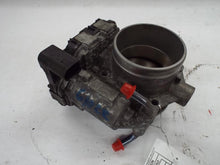 Load image into Gallery viewer, THROTTLE BODY Vw Beetle Jetta Rabbit 05 - 07 - MRK463571
