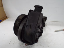 Load image into Gallery viewer, POWER STEERING PUMP Dakota Durango 92 93 94 - 01 02 03 - MRK463652
