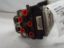Load image into Gallery viewer, ABS Pump  SUBURBAN 1500 2003 - MRK463664
