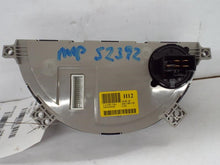 Load image into Gallery viewer, TEMPERATURE CONTROLS Kia Soul 2010 10 2011 11 - MRK463684
