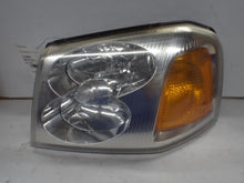 Load image into Gallery viewer, HEADLIGHT LAMP ASSEMBLY Envoy Envoy XL Envoy XUV 2002-2009 Left - MRK463900
