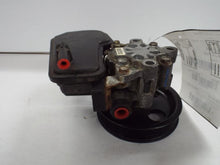 Load image into Gallery viewer, POWER STEERING PUMP Jeep Commander Grand Cherokee 2005-2010 - MRK464239
