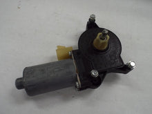 Load image into Gallery viewer, Power Window Motor  TRAILBLAZER 2007 - MRK464337
