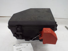 Load image into Gallery viewer, Fuse Box GMC Acadia 2009 - MRK464370

