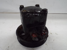 Load image into Gallery viewer, POWER STEERING PUMP Volvo S40 V40 2000 00 01 02 03 04 - MRK464393
