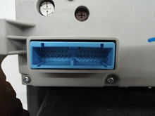 Load image into Gallery viewer, FRONT TEMPERATURE CONTROLS Honda Pilot 03 04 05 06 07 08 - MRK464418
