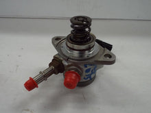 Load image into Gallery viewer, Fuel Pump Ford Focus 2014 - MRK464665
