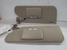 Load image into Gallery viewer, Interior Sun Visors  GRAND CHEROKEE 2009 - MRK464898
