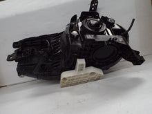 Load image into Gallery viewer, HEADLIGHT LAMP ASSEMBLY Nissan Cube 09 10 11 12 13 14 Right - MRK464948

