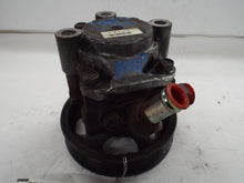 Load image into Gallery viewer, POWER STEERING PUMP  SEQUOIA TUNDRA 2001 01 02 03 04 - 07 - MRK464978
