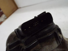 Load image into Gallery viewer, Windshield Wiper Motor  FORD E250 VAN 2008 - MRK465089
