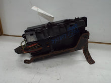 Load image into Gallery viewer, Fuse Box  FORD E250 VAN 2008 - MRK465092
