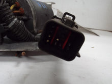 Load image into Gallery viewer, TRANSFER CASE ACTUATOR MOTOR F150 Pickup LT 04 05 06 07 08 - MRK465389
