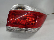Load image into Gallery viewer, TAIL LIGHT LAMP ASSEMBLY Highlander 2011 11 2012 12 2013 13 Right - MRK465525
