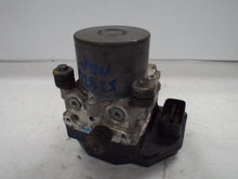 Load image into Gallery viewer, ABS ANTI-LOCK BRAKE PUMP Highlander 2011 11 2012 12 2013 13 - MRK465534
