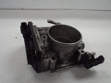 Load image into Gallery viewer, THROTTLE BODY Impreza Legacy 06 - 08 w/o turbo - MRK465658
