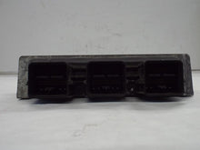 Load image into Gallery viewer, ECU ECM Computer  LINCOLN &amp; TOWN CAR 2006 - MRK465699
