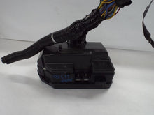 Load image into Gallery viewer, FUSE BOX Honda CR-V 2015 15 2016 16 - MRK465797
