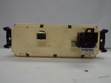 Load image into Gallery viewer, [INVENTORYCAR_YEAR_MAKE_MODEL] REAR TEMPERATURE CONTROLS - MRK465856
