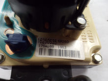 Load image into Gallery viewer, Temperature Controls  BLAZER S10/JIMMY S15 2000 - MRK465877
