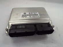 Load image into Gallery viewer, ECU ECM COMPUTER VW Passat 2004 04 2005 05 1.8 - MRK465976
