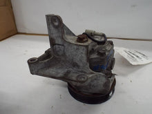 Load image into Gallery viewer, POWER STEERING PUMP Subaru Forester 2003 03 04 05 - MRK466024
