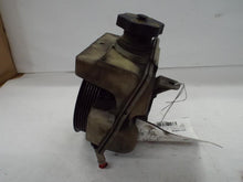 Load image into Gallery viewer, Power Steering Pump Ford Focus 2009 - MRK466061
