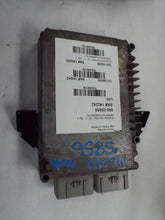 Load image into Gallery viewer, ECU ECM COMPUTER Cirrus Stratus Breeze 2000 00 - MRK466109
