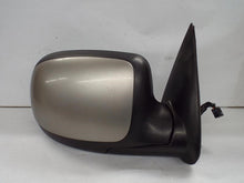 Load image into Gallery viewer, SIDE VIEW MIRROR Tahoe Yukon 2000 00 2001 01 2002 02 Right - MRK466360
