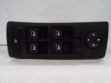 Load image into Gallery viewer, DRIVERS LOCK SWITCH BMW X5 2000 00 2001 01 2002 02 2003 03 04 05 06 - MRK466406
