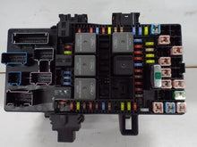 Load image into Gallery viewer, Fuse Box  FORD F150 PICKUP 2006 - MRK466510
