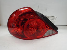 Load image into Gallery viewer, CENTER TRUNK TAIL LIGHT Kia Spectra 2002 02 2003 03 2004 04 Left - MRK466622
