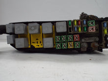 Load image into Gallery viewer, Fuse Box Mercury Mariner 2005 - MRK466651
