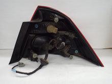 Load image into Gallery viewer, TAIL LIGHT LAMP ASSEMBLY Ford Five Hundred 05 06 07 Left - MRK466690

