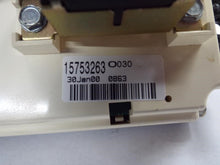 Load image into Gallery viewer, REAR TEMPERATURE CONTROLS Avalanche 1500 Avalanche 2500 Silverado 99-02 - MRK466762
