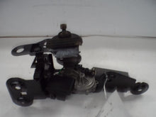 Load image into Gallery viewer, Rear Wiper Motor  EXPEDITION 2005 - MRK466781
