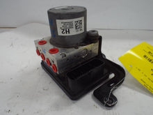 Load image into Gallery viewer, ABS ANTI-LOCK BRAKE PUMP Tucson 2016 16 2017 17 2018 18 - MRK467316
