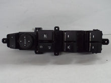 Load image into Gallery viewer, FRONT DOOR WINDOW SWITCH Hyundai Tucson 16 17 18 19 20 21 - MRK467332
