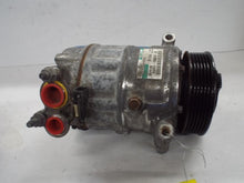 Load image into Gallery viewer, AC A/C AIR CONDITIONING COMPRESSOR LR4 Range Rover Range Rover Sport 10-15 - MRK467750
