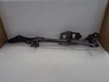 Load image into Gallery viewer, WIPER TRANSMISSION BMW 530i 535i 650i 525i 2004 04 2005 05 06 07 08 09 10 - MRK467760
