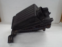 Load image into Gallery viewer, AIR CLEANER BOX Honda Accord 2003 03 2004 04 2005 05 - MRK467809
