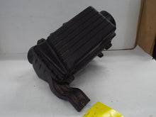 Load image into Gallery viewer, AIR CLEANER BOX Honda Accord 2003 03 2004 04 2005 05 - MRK467809
