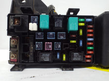 Load image into Gallery viewer, FUSE BOX Honda Accord 2003 03 2004 04 2005 05 2006 06 2007 07 - MRK467839
