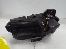 Load image into Gallery viewer, FUSE BOX Honda Accord 2003 03 2004 04 2005 05 2006 06 2007 07 - MRK467839
