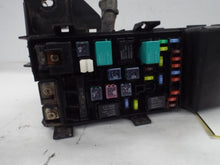 Load image into Gallery viewer, FUSE BOX Honda Accord 2003 03 2004 04 2005 05 2006 06 2007 07 - MRK467984
