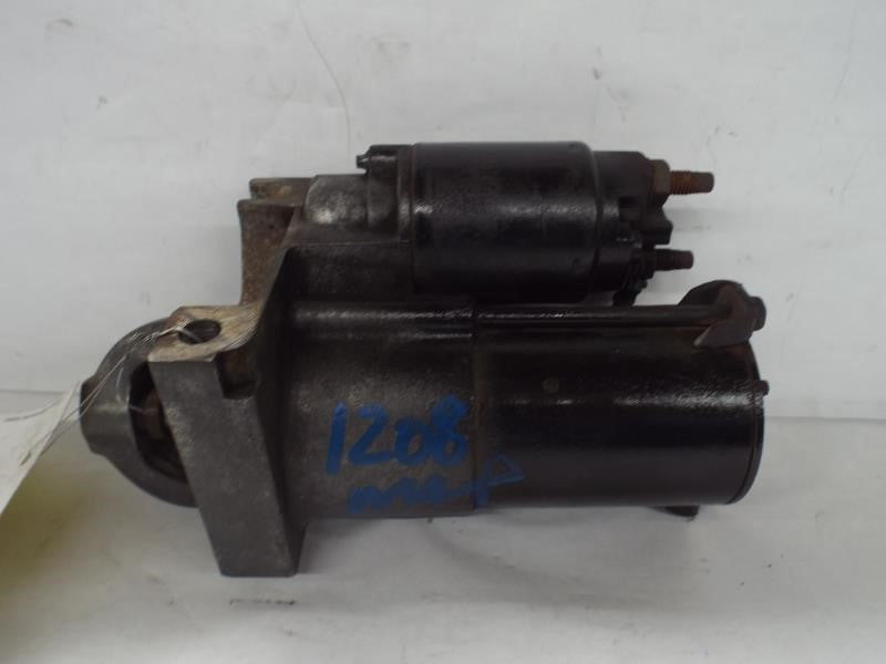 [INVENTORYCAR_YEAR_MAKE_MODEL] STARTER MOTOR - MRK468103
